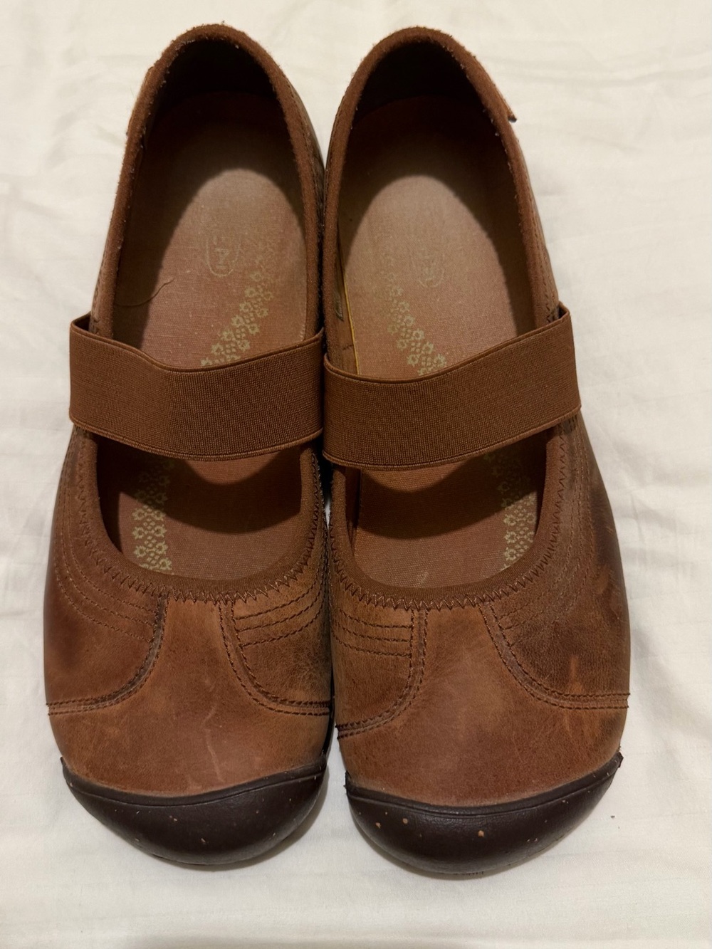 KEEN Women’s 10.5 Brown Suede Mary Jane Comfort Flats Walking Shoes